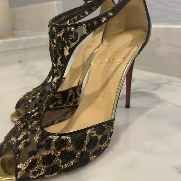 CHRISTIAN LOUBOUTIN pumps - Picture 4 of 8